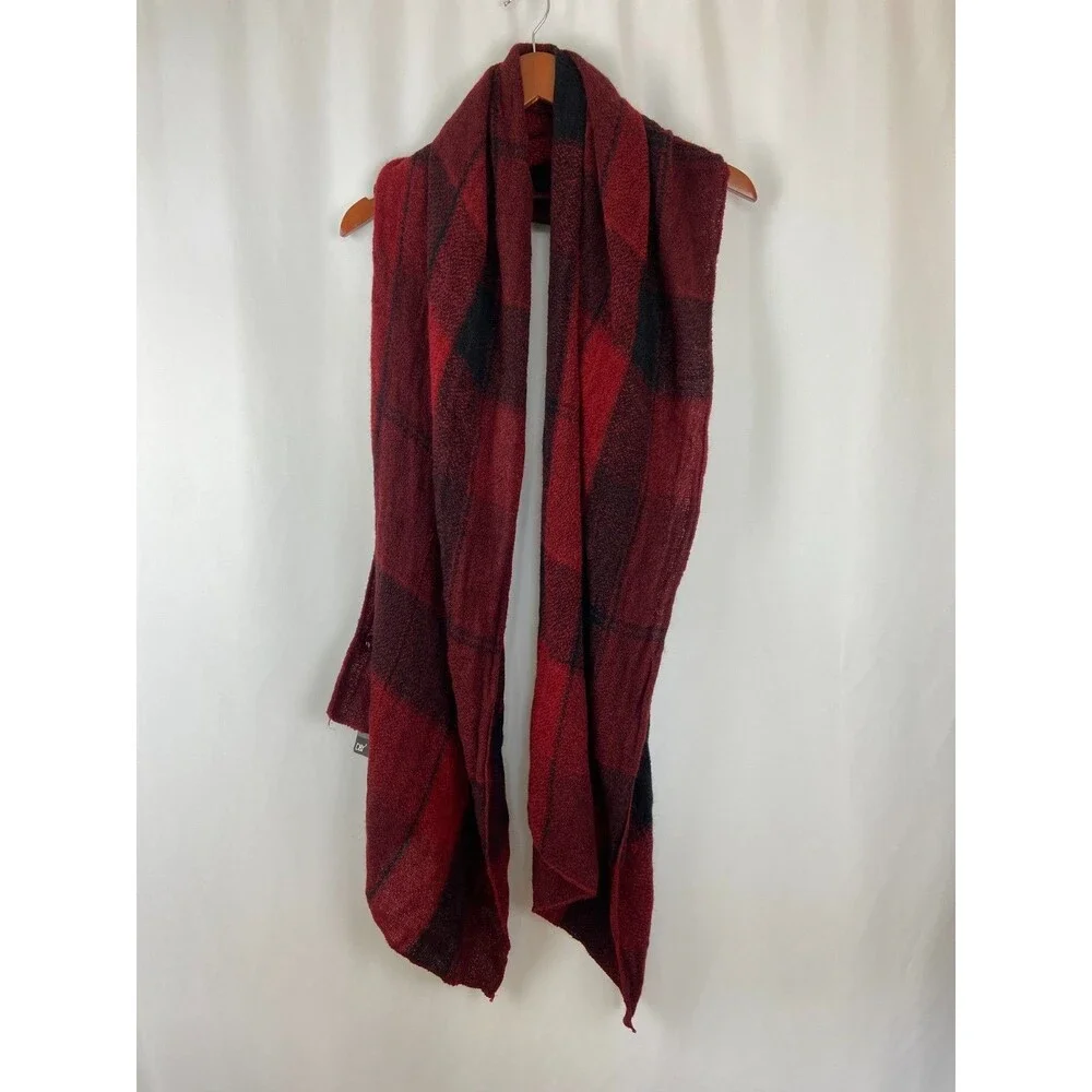 NWT David & Young Men's Scarf Black Red Plaid Checkered Lightweight Soft Warm